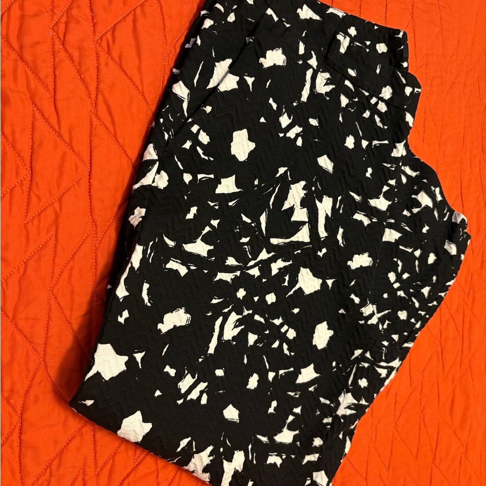 BANANA REPUBLIC Patterned Pants